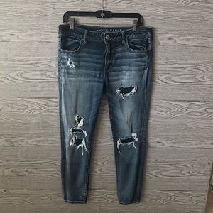American Eagle Outfitters Jeans - American Eagle | Destroyed Stretch Jegging (Sz 14) American Eagle Outfitters Jeans - American Eagle | Destroyed Stretch Jegging (Sz 14)